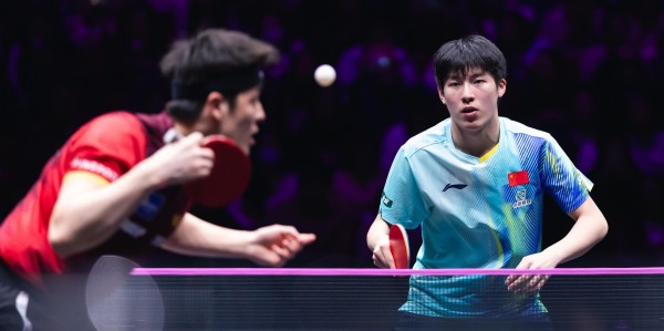 乐鱼体育官方入口-4-2进半决赛！国乒19岁1米86新星崛起大闪耀：王楚钦终于不孤单