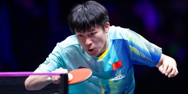 乐鱼体育官方入口-4-2进半决赛！国乒19岁1米86新星崛起大闪耀：王楚钦终于不孤单